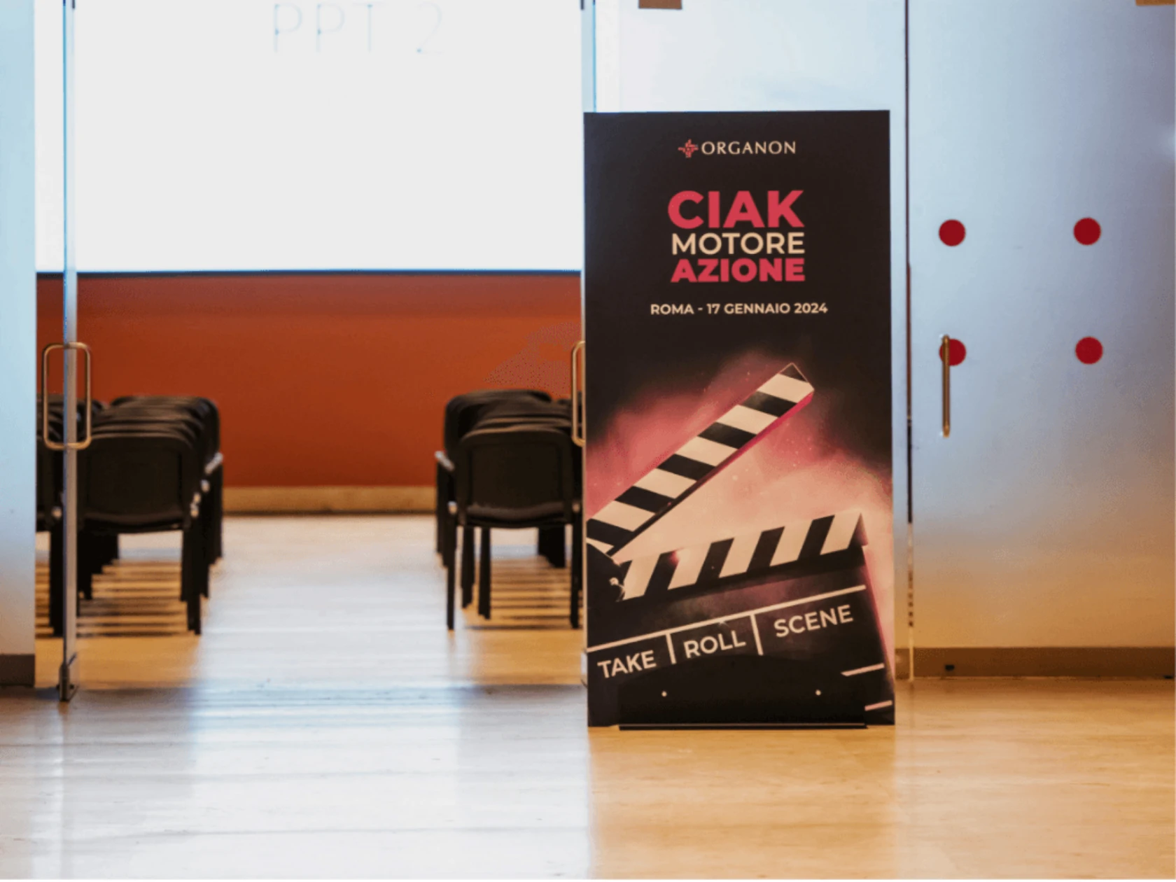 Per comunicare in modo diretto e coinvolgente a tutti i partecipanti diversi contenuti tecnici, riguardo strategie e obiettivi per il 2024, Organon ha ritenuto necessario rivisitare il format di presentazione delle sue riunioni di ciclo.